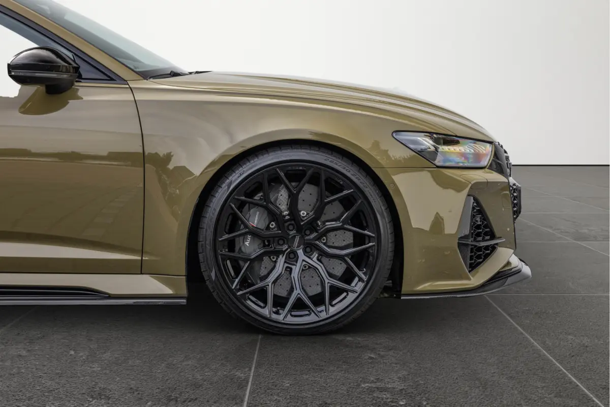 4.0 TFSI 600pk Quattro Pano Keramisch Dynamic + Nachtzicht B&O Advanced