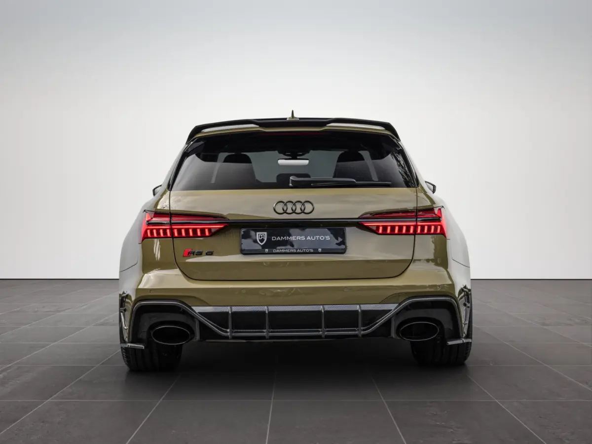 4.0 TFSI 600pk Quattro Pano Keramisch Dynamic + Nachtzicht B&O Advanced