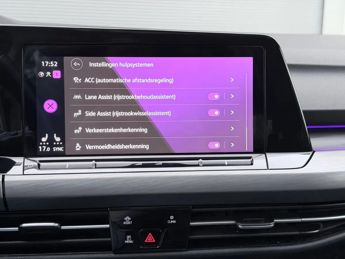 1.5 eTSI R-Line Pano/Memory/HuD