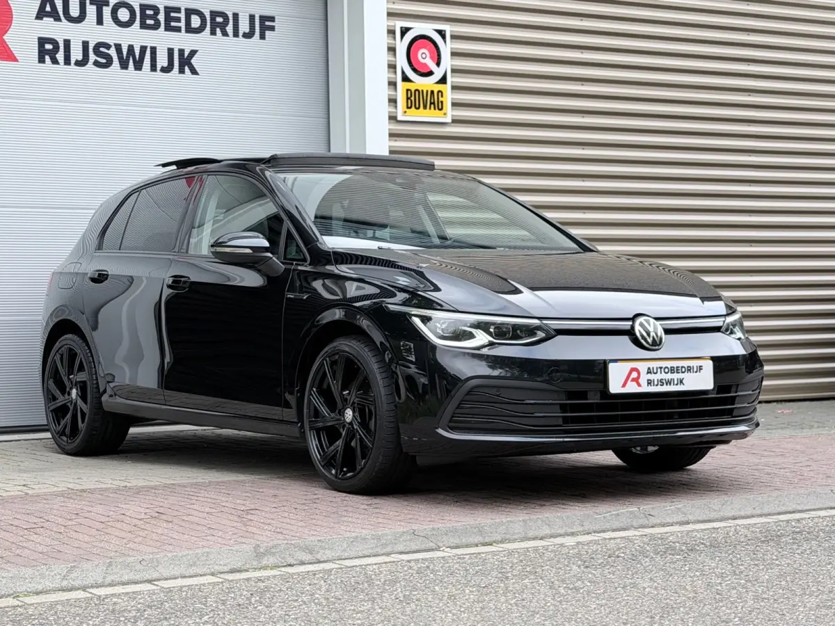 1.5 eTSI R-Line Pano/Memory/HuD