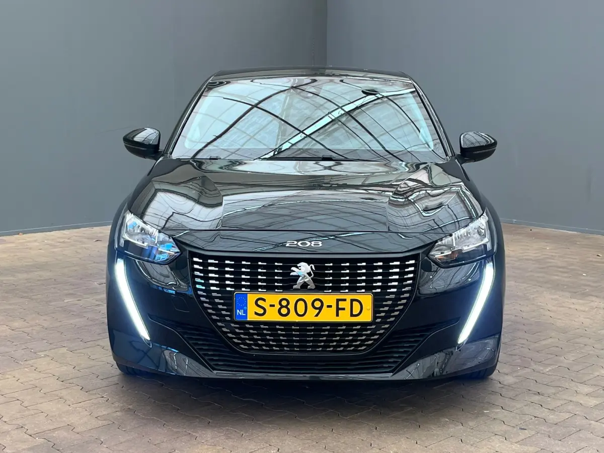1.2 PureTech Active | Airco | Apple Carplay/Android Auto|telefoonintegratie premium | Centrale deurvergrendeling met afstandsbediening