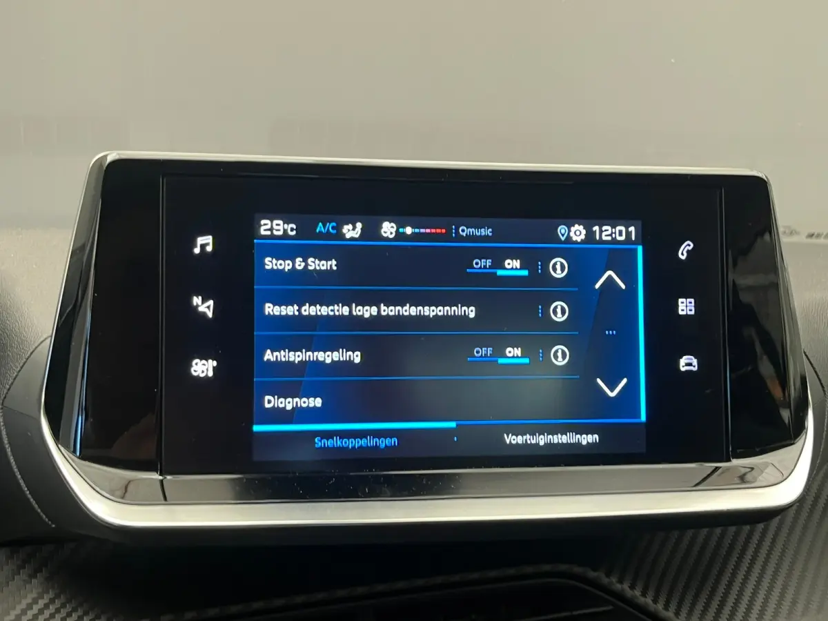 1.2 PureTech Active | Airco | Apple Carplay/Android Auto|telefoonintegratie premium | Centrale deurvergrendeling met afstandsbediening