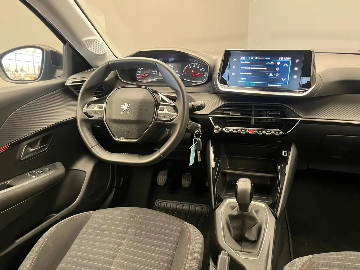 1.2 PureTech Active | Airco | Apple Carplay/Android Auto|telefoonintegratie premium | Centrale deurvergrendeling met afstandsbediening