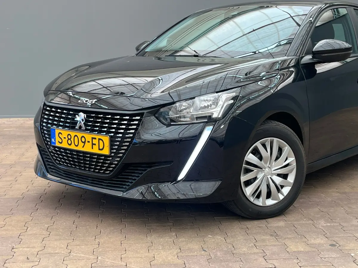 1.2 PureTech Active | Airco | Apple Carplay/Android Auto|telefoonintegratie premium | Centrale deurvergrendeling met afstandsbediening