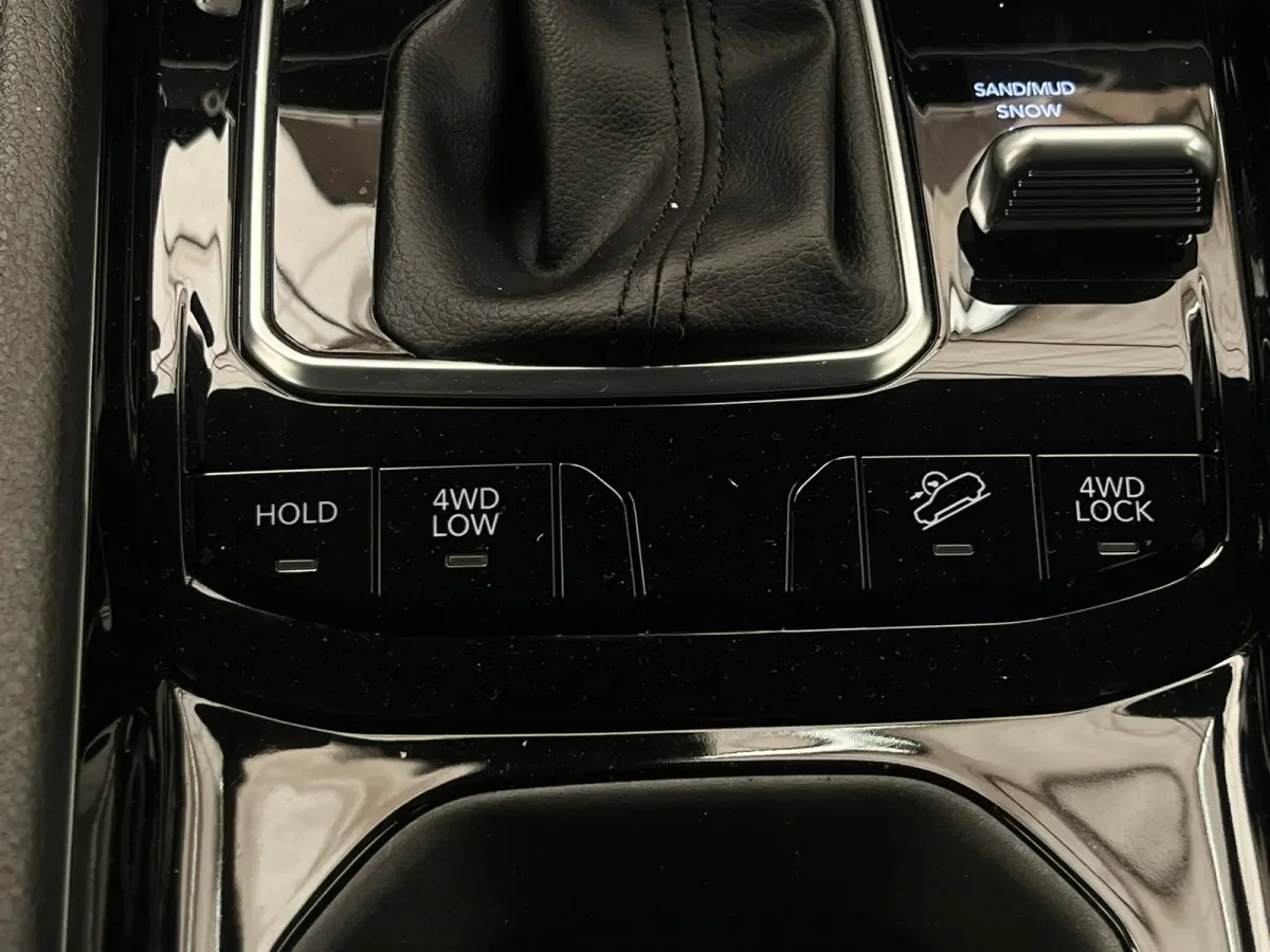4xe 240 PLUG-IN HYBRID UPLAND AUTOMAAT | Achteruitrijcamera | Afwijkende dakkleur | Apple Carplay/Android Auto|telefoonintegratie premium