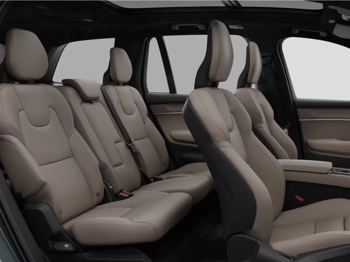 2.0 T8 Plug-in hybrid AWD Ultra Dark Exec. Ed. | 2 stoelen op derde rij | Achterbank verwarmd | Alarmsysteem