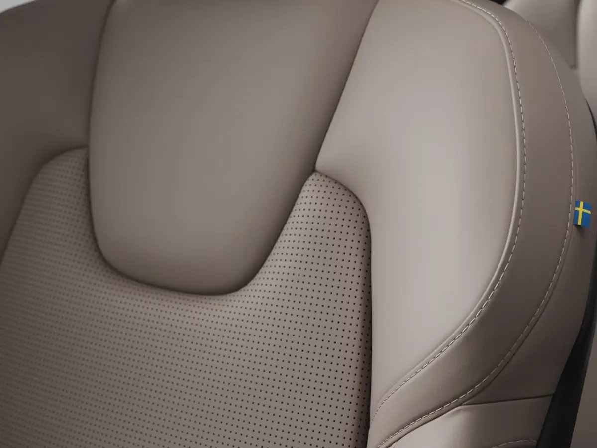 2.0 T8 Plug-in hybrid AWD Ultra Dark Exec. Ed. | 2 stoelen op derde rij | Achterbank verwarmd | Alarmsysteem