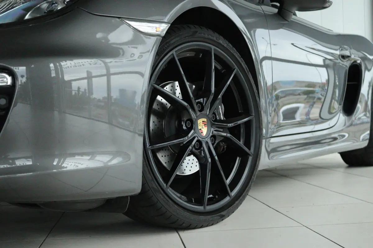 2.7 PDK | Eerste Eigenaar | NL-Auto | 20 Inch | Climate Control | PDC V/A | Leder |