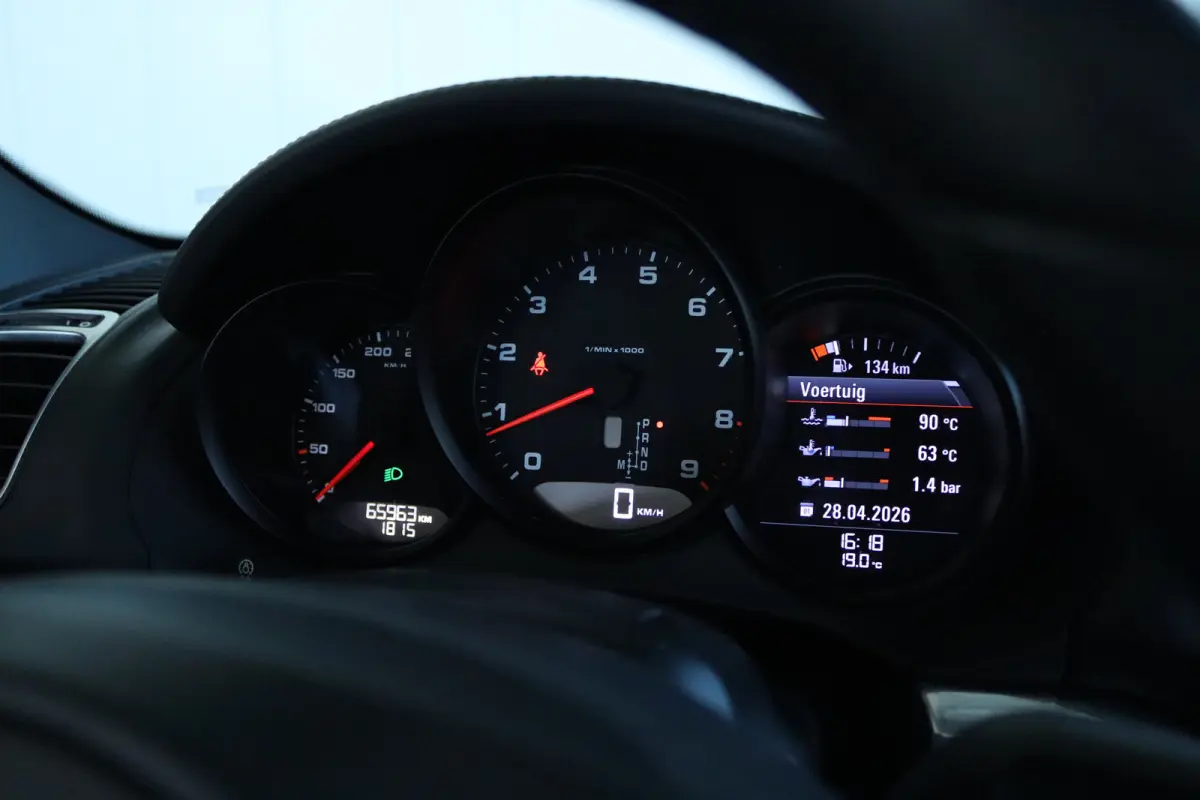 2.7 PDK | Eerste Eigenaar | NL-Auto | 20 Inch | Climate Control | PDC V/A | Leder |