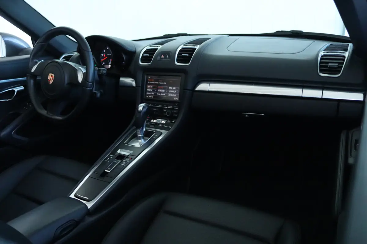 2.7 PDK | Eerste Eigenaar | NL-Auto | 20 Inch | Climate Control | PDC V/A | Leder |