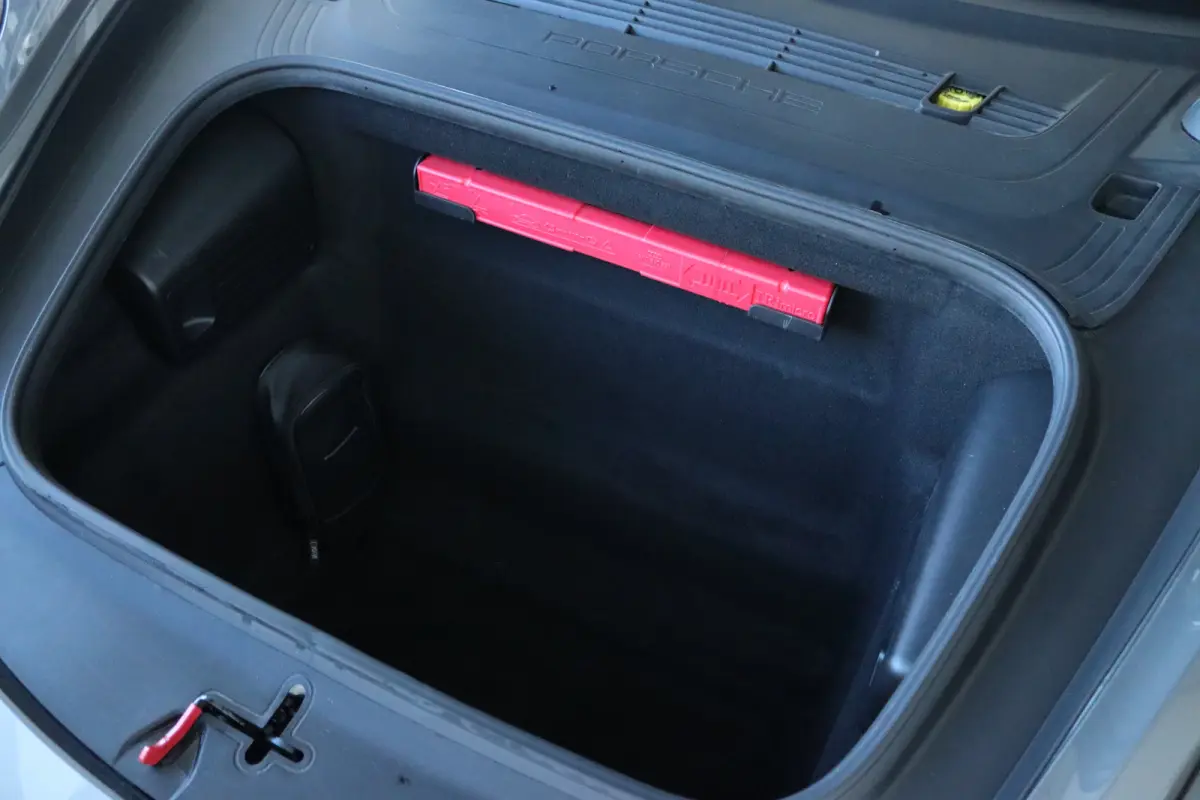 2.7 PDK | Eerste Eigenaar | NL-Auto | 20 Inch | Climate Control | PDC V/A | Leder |