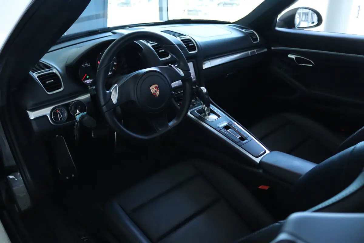 2.7 PDK | Eerste Eigenaar | NL-Auto | 20 Inch | Climate Control | PDC V/A | Leder |