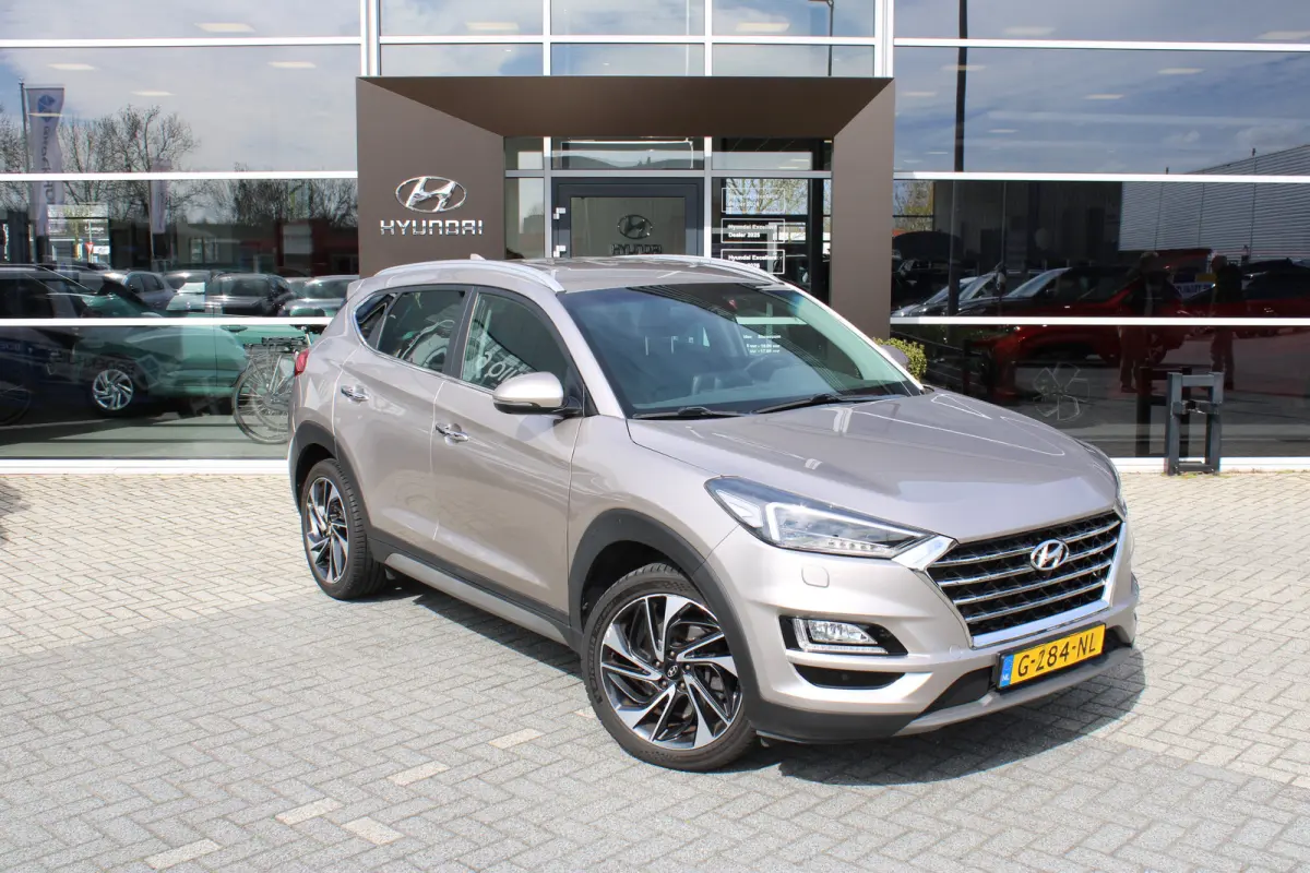 1.6 T-GDI Premium | Automaat | Stoelverwarming voor+achter | Adaptieve Cruise Control | Electrisch verstelbare bestuurderstoel | Trekhaak | Navigatie | | Achterbank in delen neerklapbaar | A