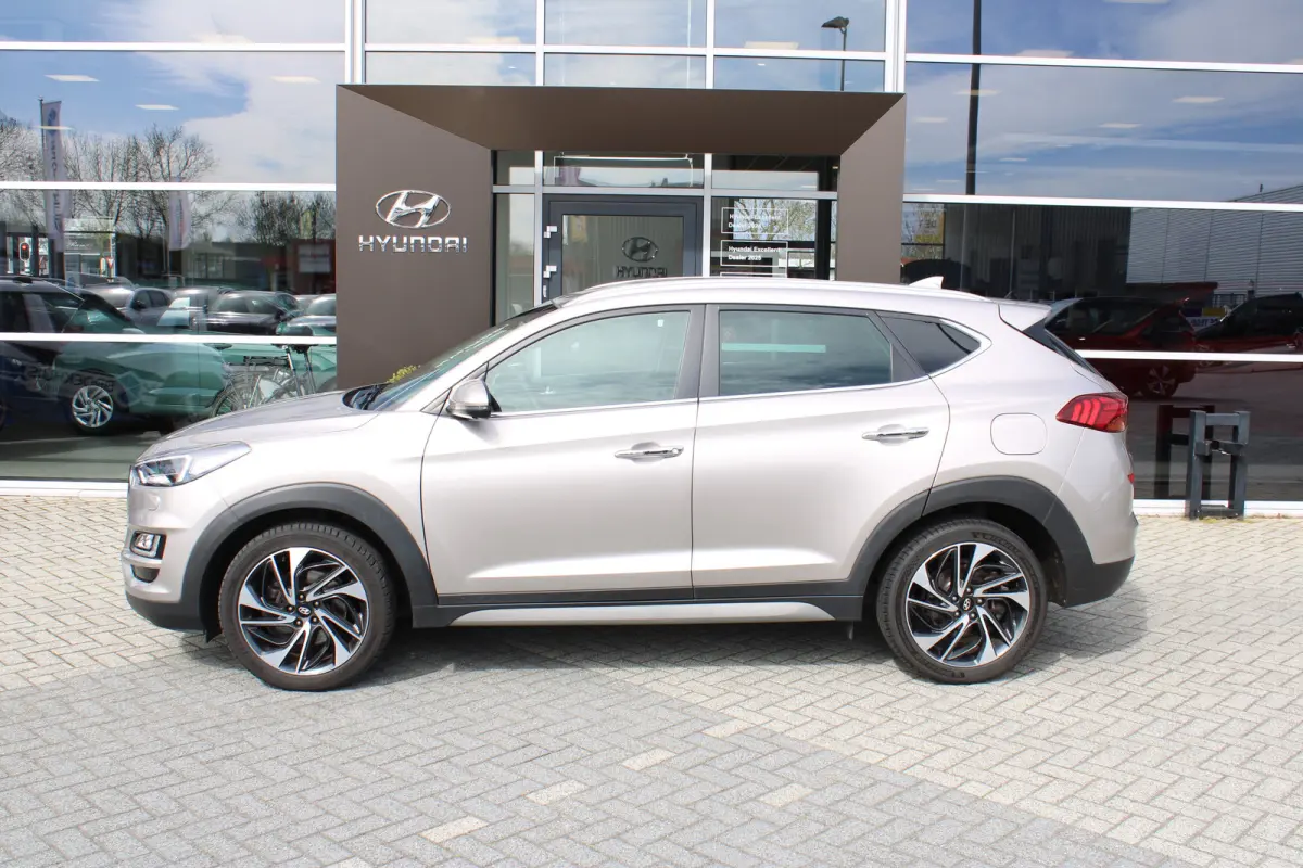 1.6 T-GDI Premium | Automaat | Stoelverwarming voor+achter | Adaptieve Cruise Control | Electrisch verstelbare bestuurderstoel | Trekhaak | Navigatie | | Achterbank in delen neerklapbaar | A