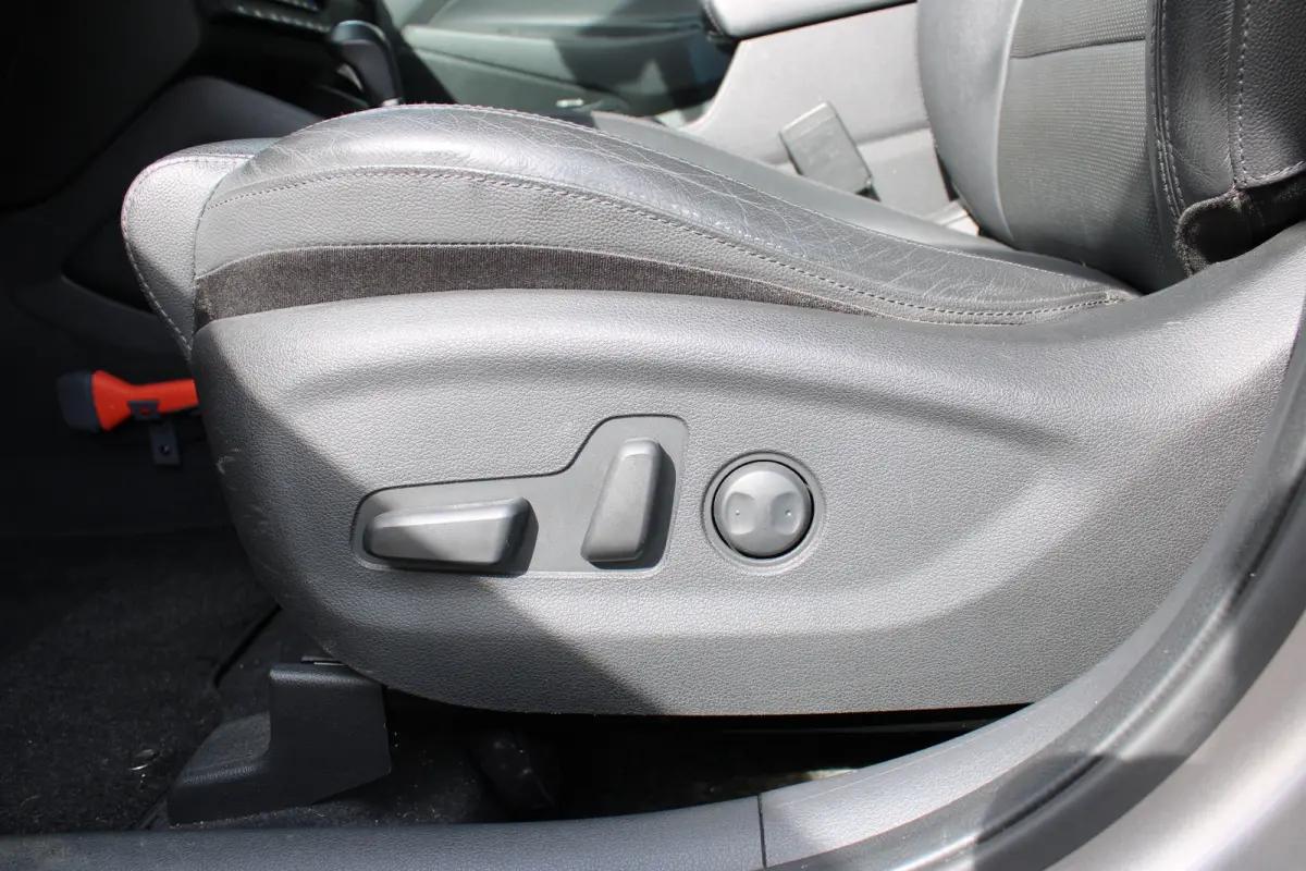 1.6 T-GDI Premium | Automaat | Stoelverwarming voor+achter | Adaptieve Cruise Control | Electrisch verstelbare bestuurderstoel | Trekhaak | Navigatie | | Achterbank in delen neerklapbaar | A