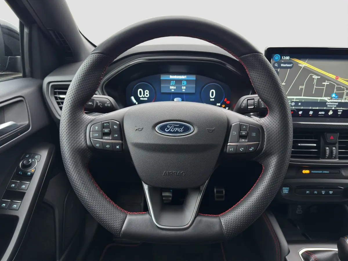 1.0 Hybrid ST Line X | Pano | Winter Pack | Adap. Cruise | Navigatie | Carplay