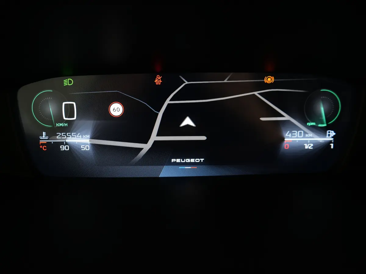 1.2 PureTech Allure | Achteruitrijcamera | Apple Carplay/Android Auto|telefoonintegratie premium | Cruise control adaptief
