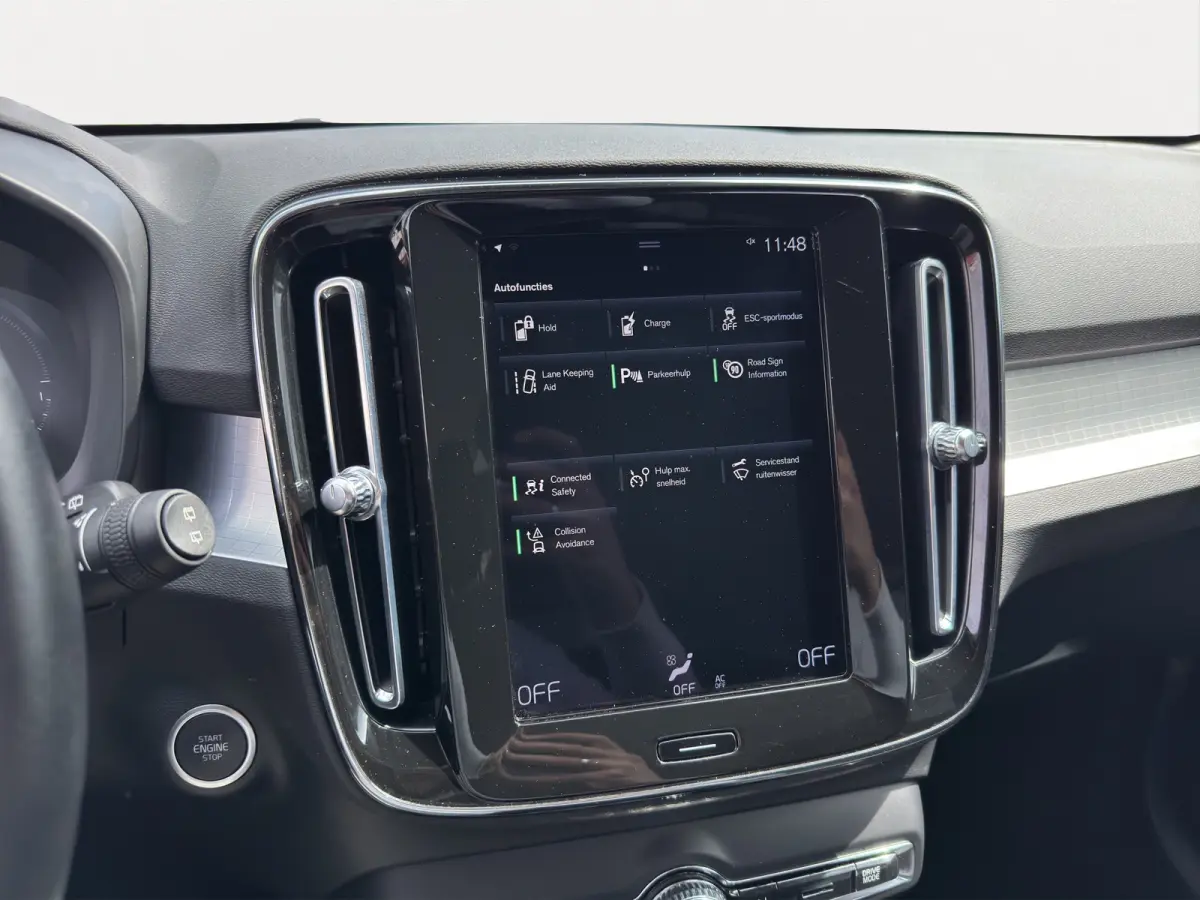 T4 Inscription Expression | Cruise control | Rijstrooksensor | Parkeersensoren voor en achter |