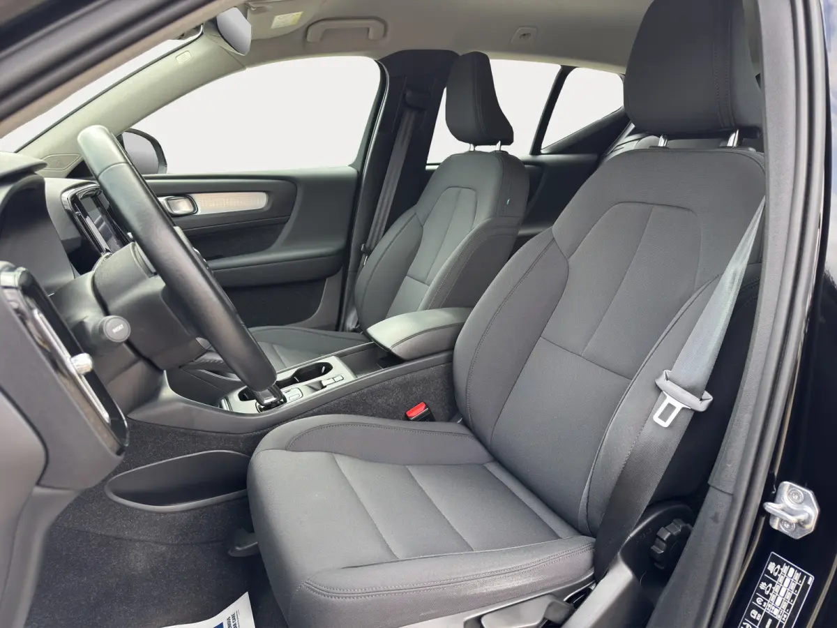T4 Inscription Expression | Cruise control | Rijstrooksensor | Parkeersensoren voor en achter |