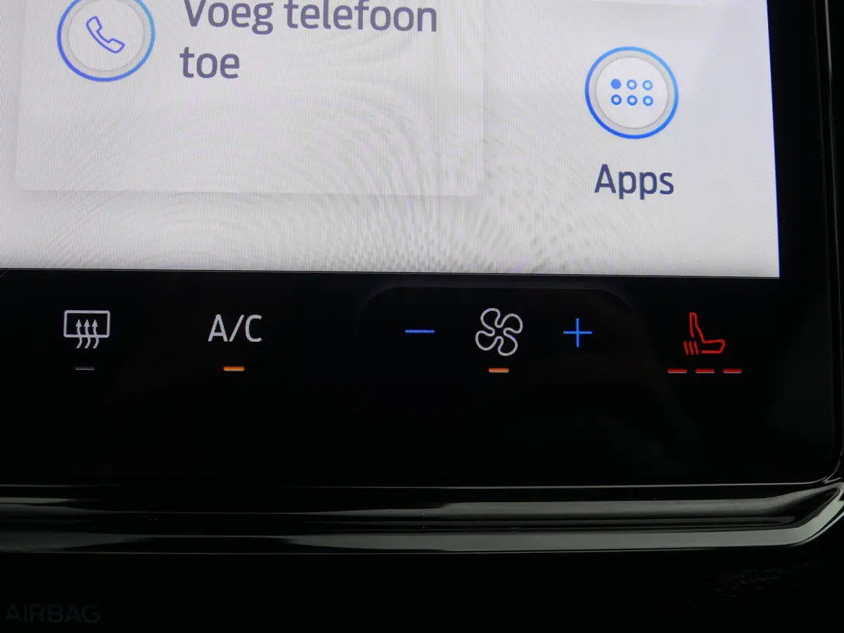 1.0 EcoBoost 125PK ST-Line X | PANORAMADAK | ADAPTIVE CRUISE | DODEHOEKDETECTIE | STOEL+STUUR+VOORRUITVERWARMING | ELEKTRISCHE ACHTERKLEP | CAMERA |