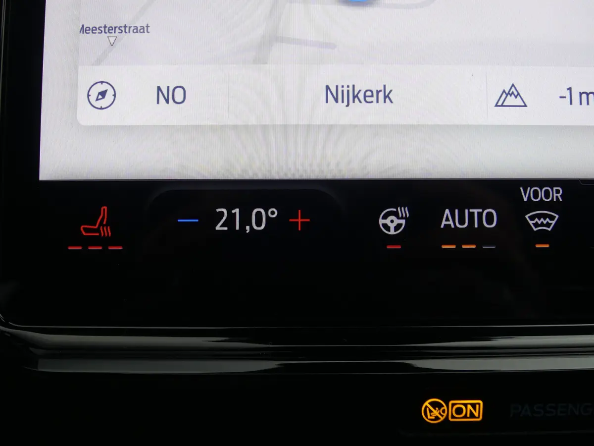 1.0 EcoBoost 125PK ST-Line X | PANORAMADAK | ADAPTIVE CRUISE | DODEHOEKDETECTIE | STOEL+STUUR+VOORRUITVERWARMING | ELEKTRISCHE ACHTERKLEP | CAMERA |