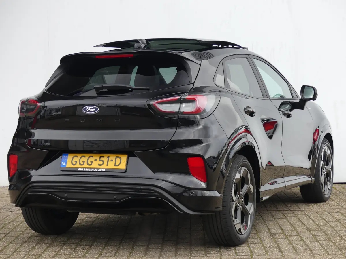 1.0 EcoBoost 125PK ST-Line X | PANORAMADAK | ADAPTIVE CRUISE | DODEHOEKDETECTIE | STOEL+STUUR+VOORRUITVERWARMING | ELEKTRISCHE ACHTERKLEP | CAMERA |