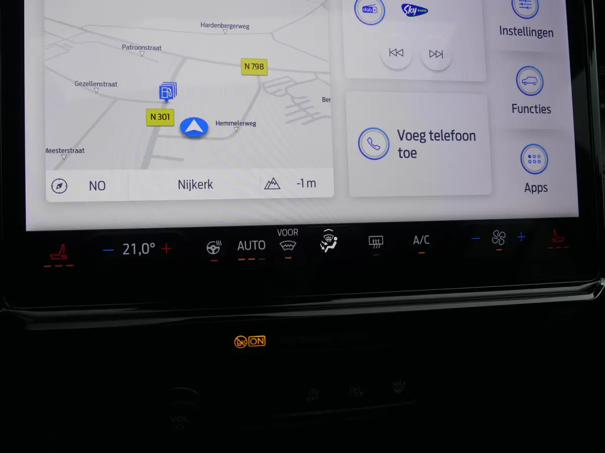 1.0 EcoBoost 125PK ST-Line X | PANORAMADAK | ADAPTIVE CRUISE | DODEHOEKDETECTIE | STOEL+STUUR+VOORRUITVERWARMING | ELEKTRISCHE ACHTERKLEP | CAMERA |