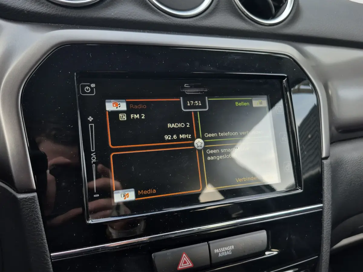 1.5 Hybrid Select Trekhaak | Stoelverwarming | Full LED | Keyless | Camera | Adaptive CC |
