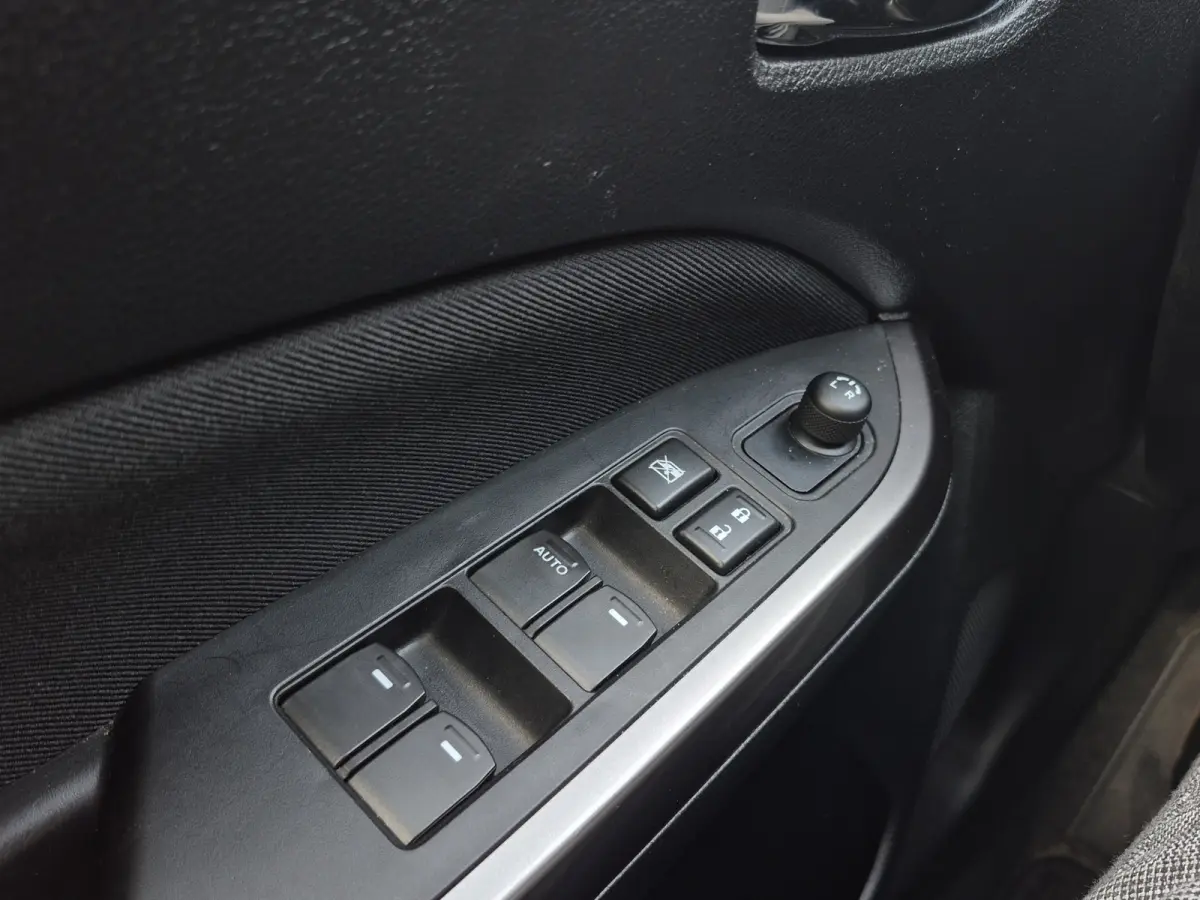 1.5 Hybrid Select Trekhaak | Stoelverwarming | Full LED | Keyless | Camera | Adaptive CC |