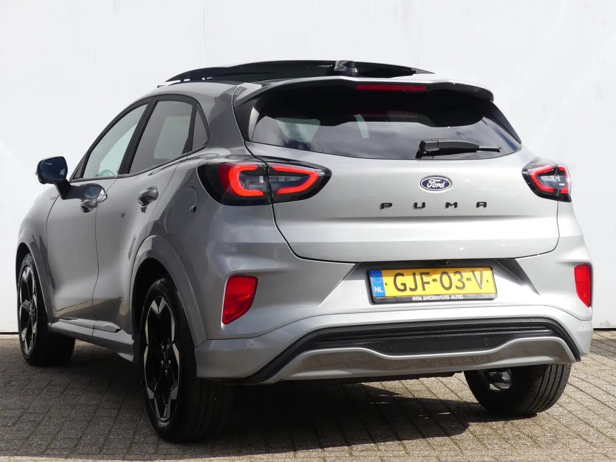 1.0 EcoBoost 125PK ST-Line X Automaat | ADAPTIVE CRUISE | DODEHOEKDETECTIE | PANORAMADAK | CAMERA | B&O AUDIO | STOEL+STUUR+VOORRUITVERWARMING |