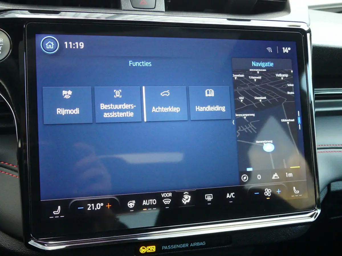 1.0 EcoBoost 125PK ST-Line X Automaat | ADAPTIVE CRUISE | DODEHOEKDETECTIE | PANORAMADAK | CAMERA | B&O AUDIO | STOEL+STUUR+VOORRUITVERWARMING |