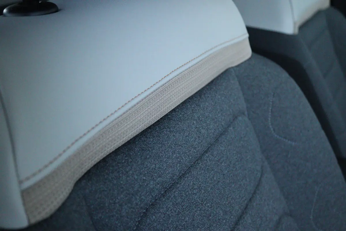 1.2 83PK Max | Cruise Control | Stoelverwarming | Camera | Keyless | LED | Navi | Carplay | Comfortstoelen | 17 Inch |