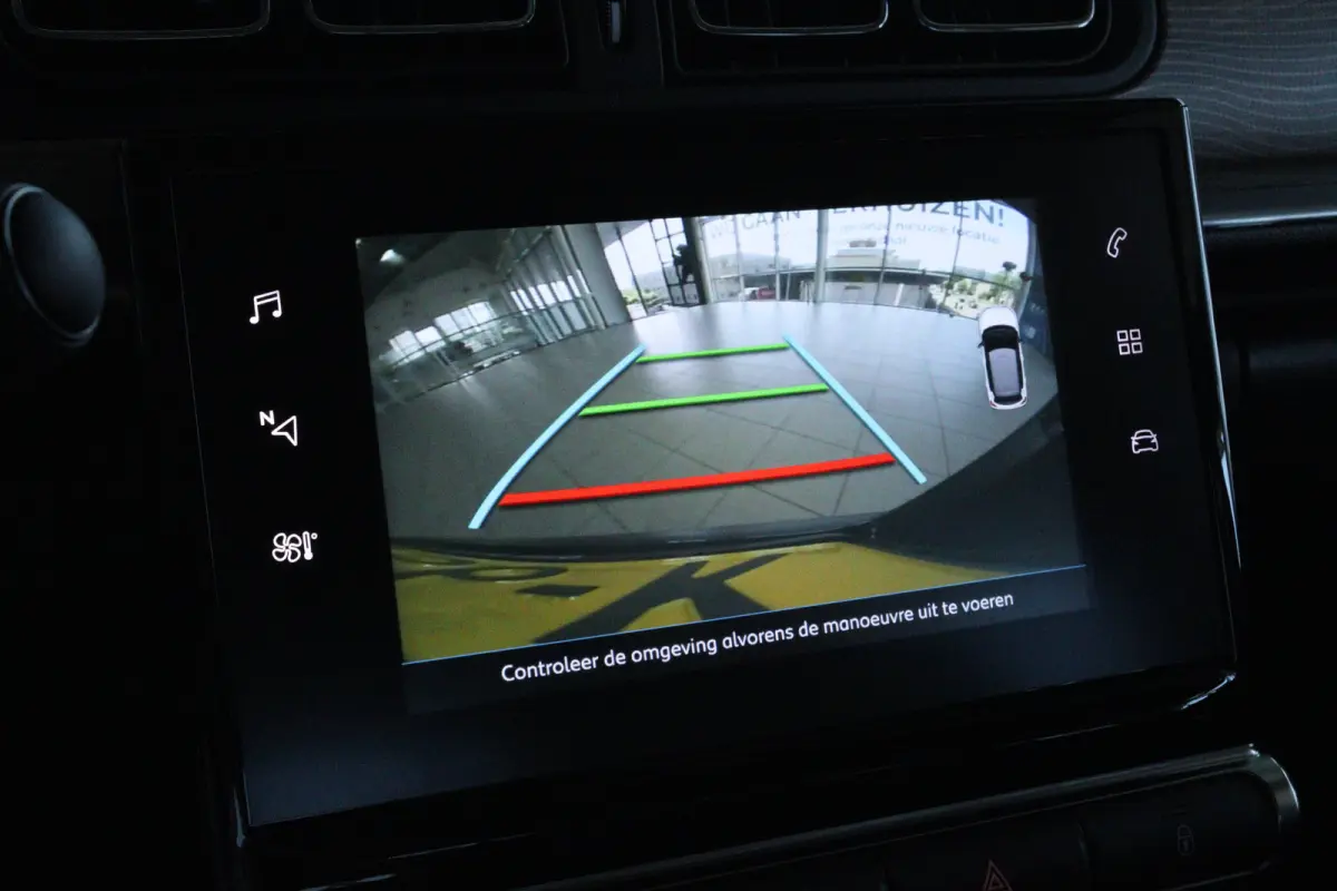 1.2 83PK Max | Cruise Control | Stoelverwarming | Camera | Keyless | LED | Navi | Carplay | Comfortstoelen | 17 Inch |