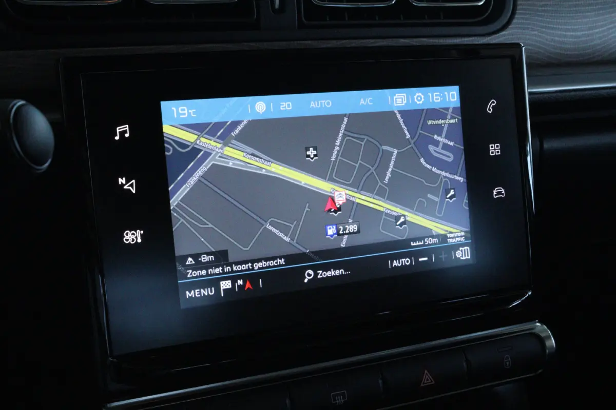 1.2 83PK Max | Cruise Control | Stoelverwarming | Camera | Keyless | LED | Navi | Carplay | Comfortstoelen | 17 Inch |