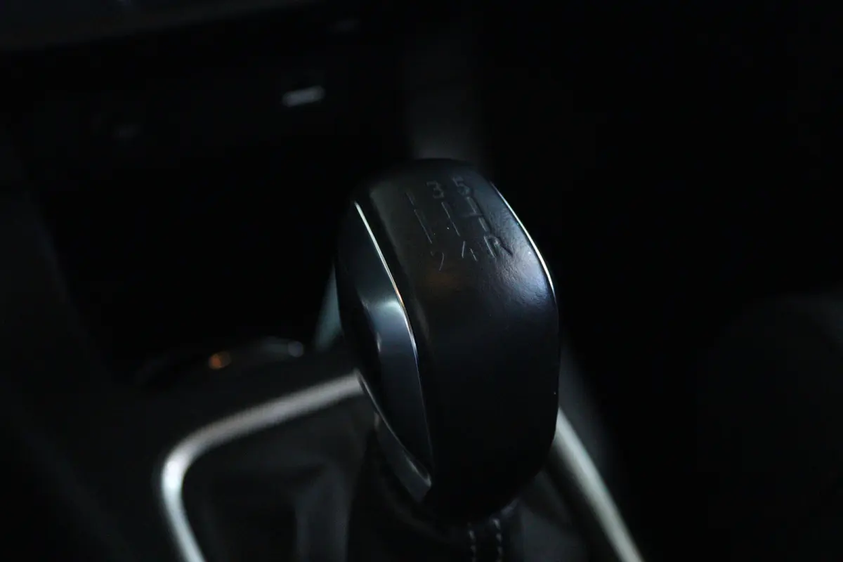 1.2 83PK Max | Cruise Control | Stoelverwarming | Camera | Keyless | LED | Navi | Carplay | Comfortstoelen | 17 Inch |