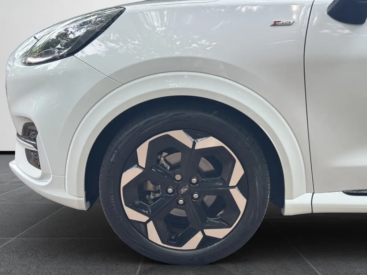 1.0 EcoBoost ST-Line X Automaat 125pk | Driver Assistance & Winter Pack | Pano dak |
