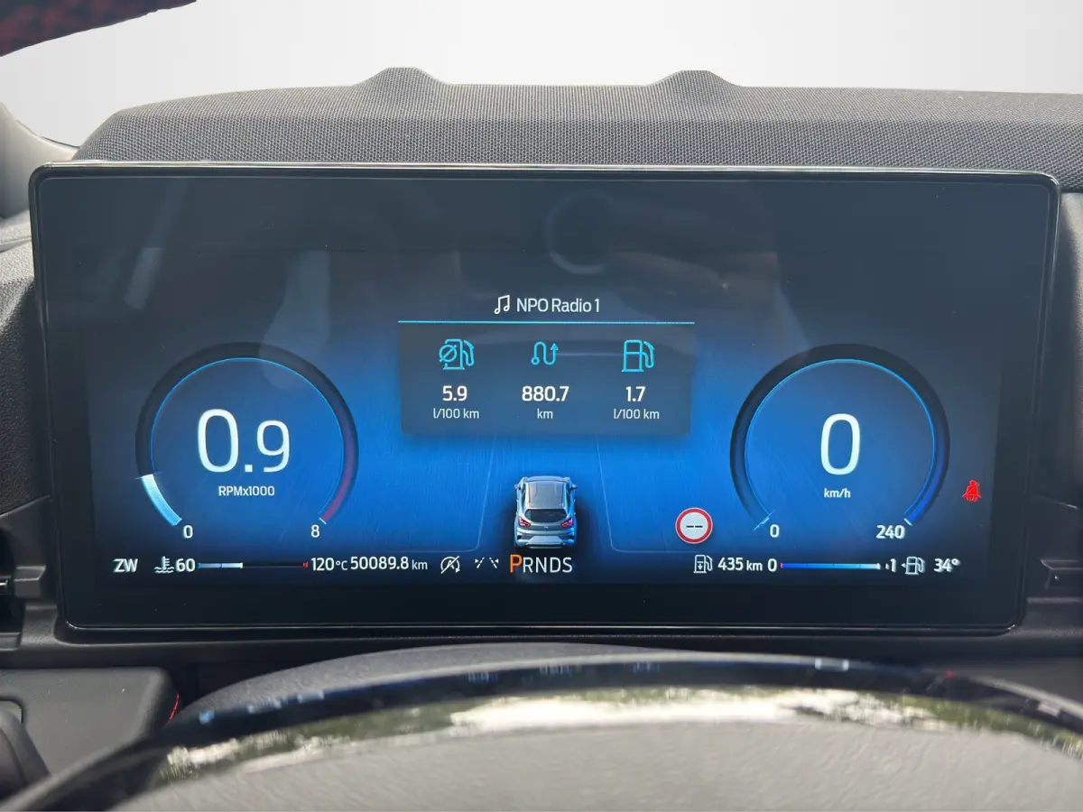 1.0 EcoBoost ST-Line X Automaat 125pk | Driver Assistance & Winter Pack | Pano dak |