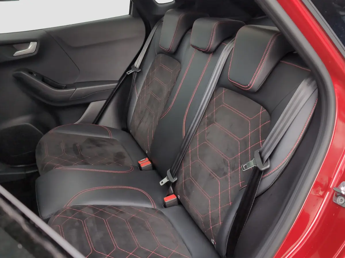 1.0 ST-Line X | Pano | Matrix LED | Winter Pack | Adap. Cruise