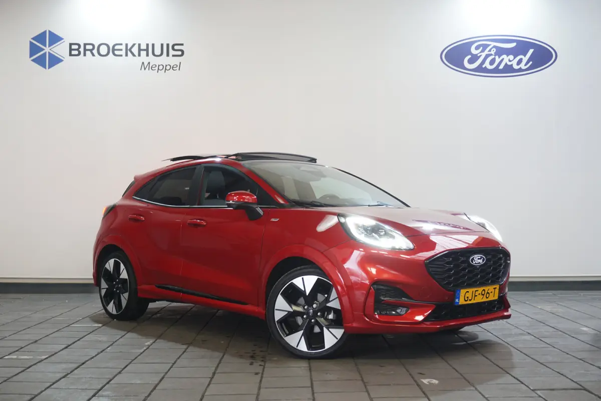 1.0 EcoBoost ST-Line X | Panoramadak | Driver Assistance Pack | Winter Pack | Matrix LED |