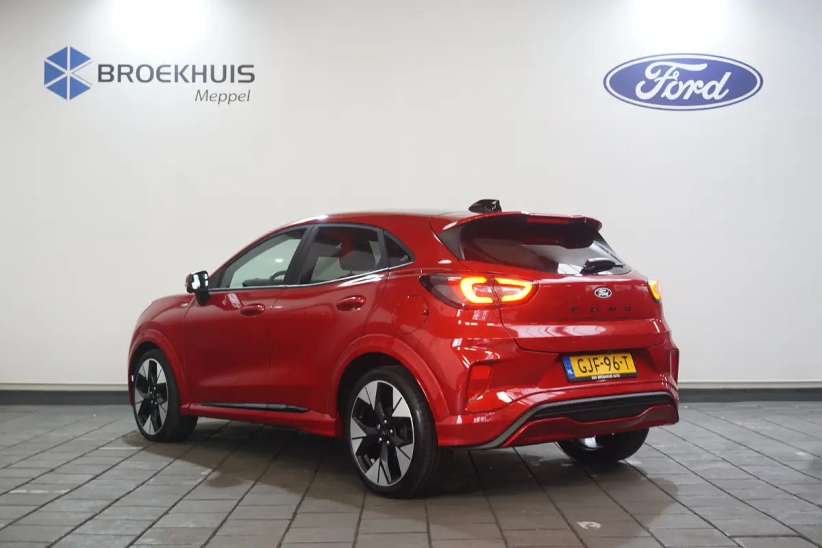 1.0 EcoBoost ST-Line X | Panoramadak | Driver Assistance Pack | Winter Pack | Matrix LED |