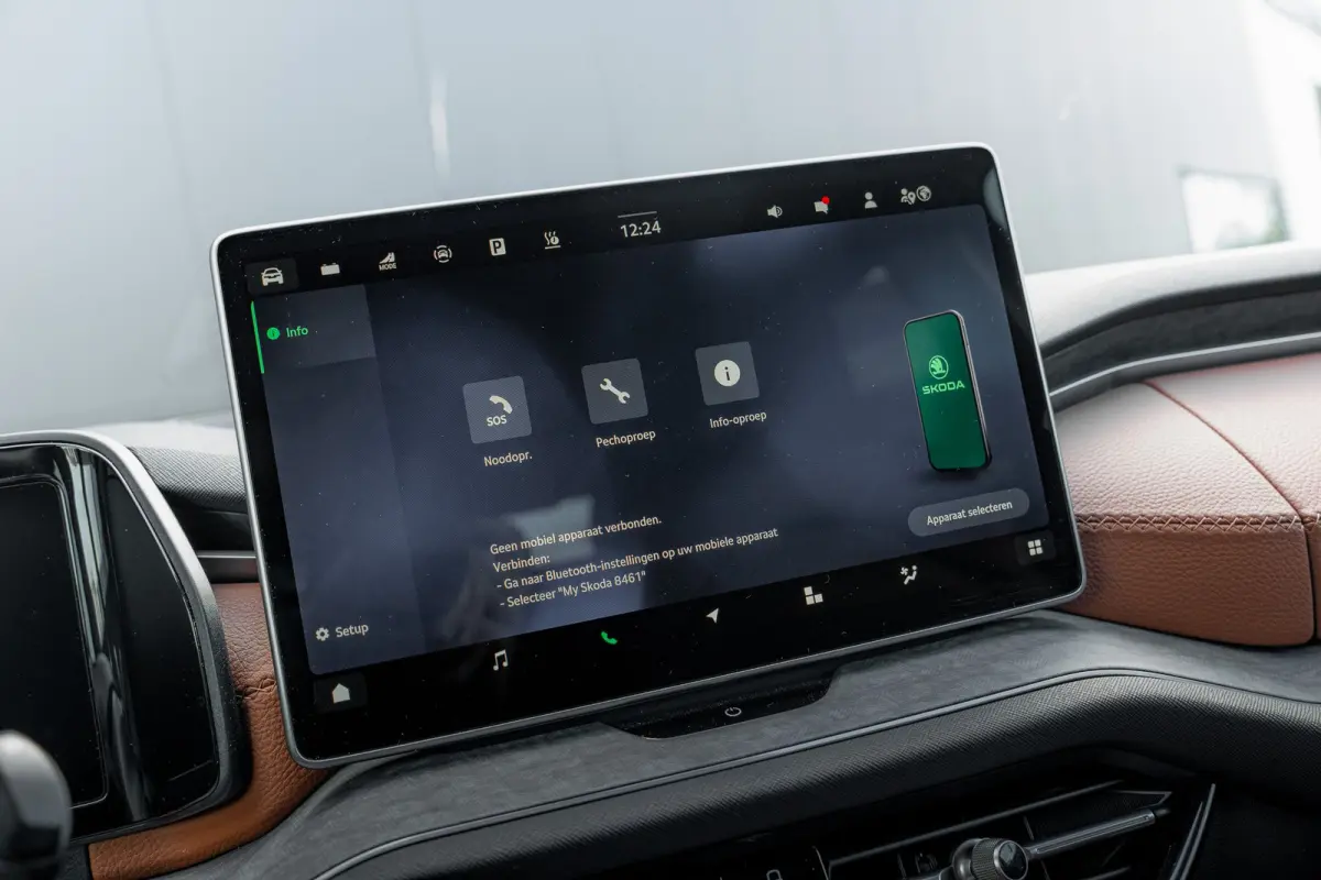 1.5 TSI 204 PK PHEV Business Edition Achteruitrijcamera | Adaptive cruise control | Keyless entry | Dodehoekdetectie | Carplay