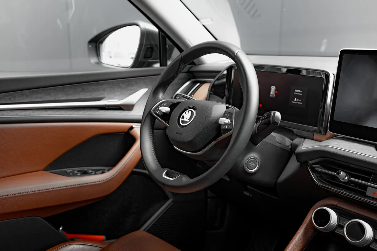 1.5 TSI 204 PK PHEV Business Edition Achteruitrijcamera | Adaptive cruise control | Keyless entry | Dodehoekdetectie | Carplay