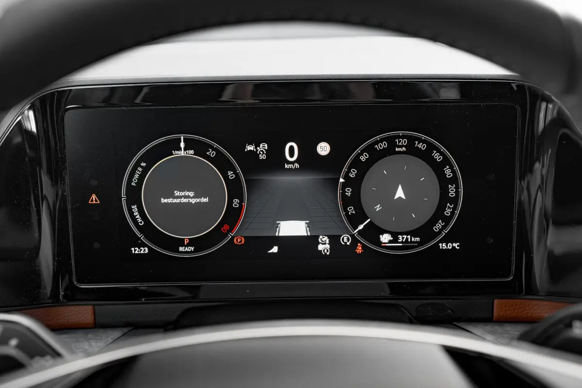 1.5 TSI 204 PK PHEV Business Edition Achteruitrijcamera | Adaptive cruise control | Keyless entry | Dodehoekdetectie | Carplay