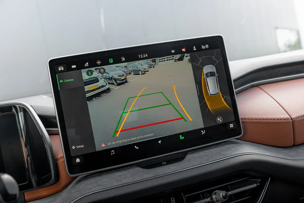 1.5 TSI 204 PK PHEV Business Edition Achteruitrijcamera | Adaptive cruise control | Keyless entry | Dodehoekdetectie | Carplay