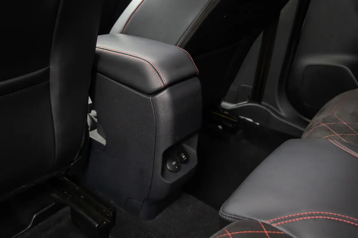 1.0 EcoBoost ST-Line X | Automaat | Panoramadak | Full LED | Adaptive Cruise | BLIS | 360 camera | B&O Audio | Elec. achterklep