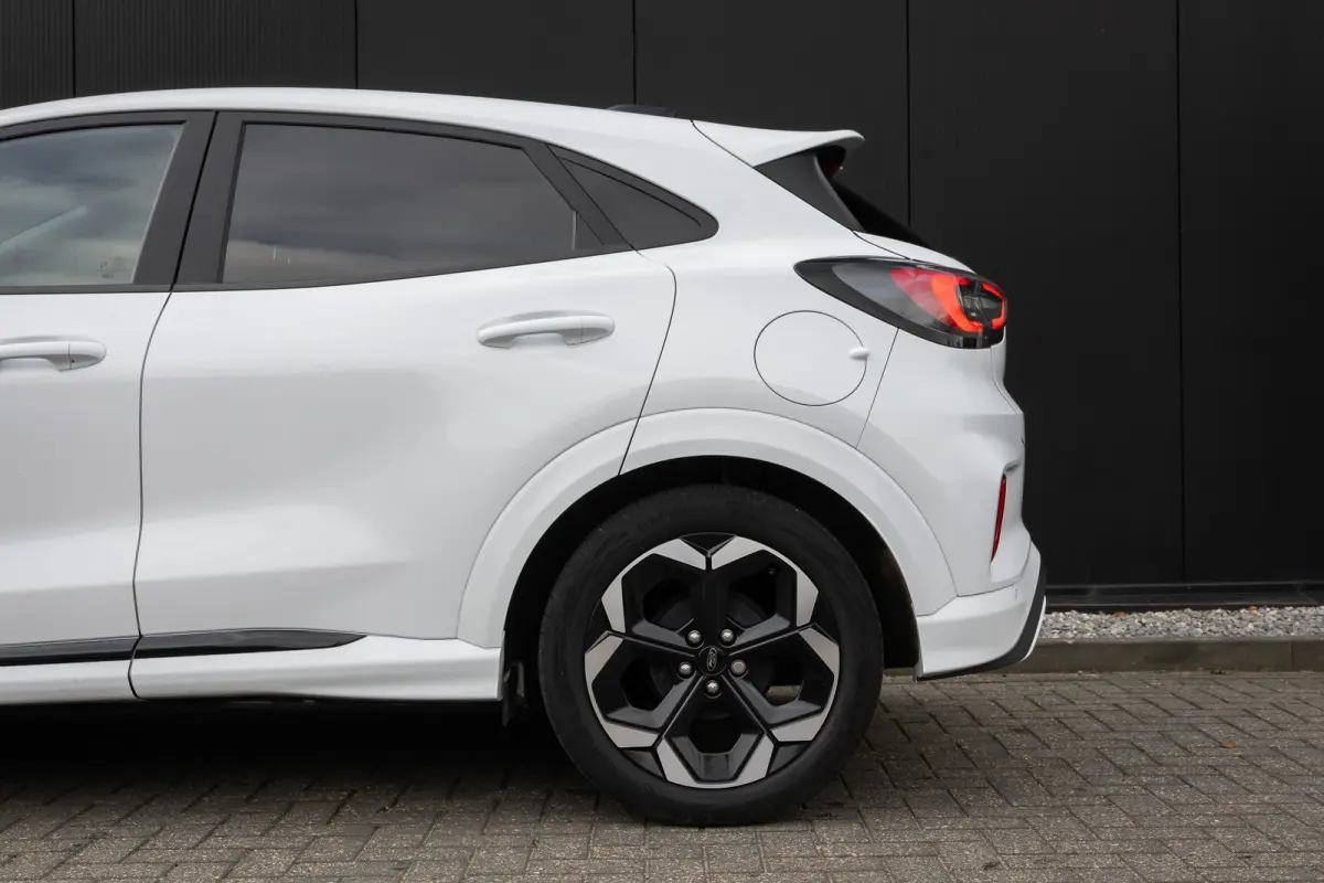 1.0 EcoBoost ST-Line X | Automaat | Panoramadak | Full LED | Adaptive Cruise | BLIS | 360 camera | B&O Audio | Elec. achterklep