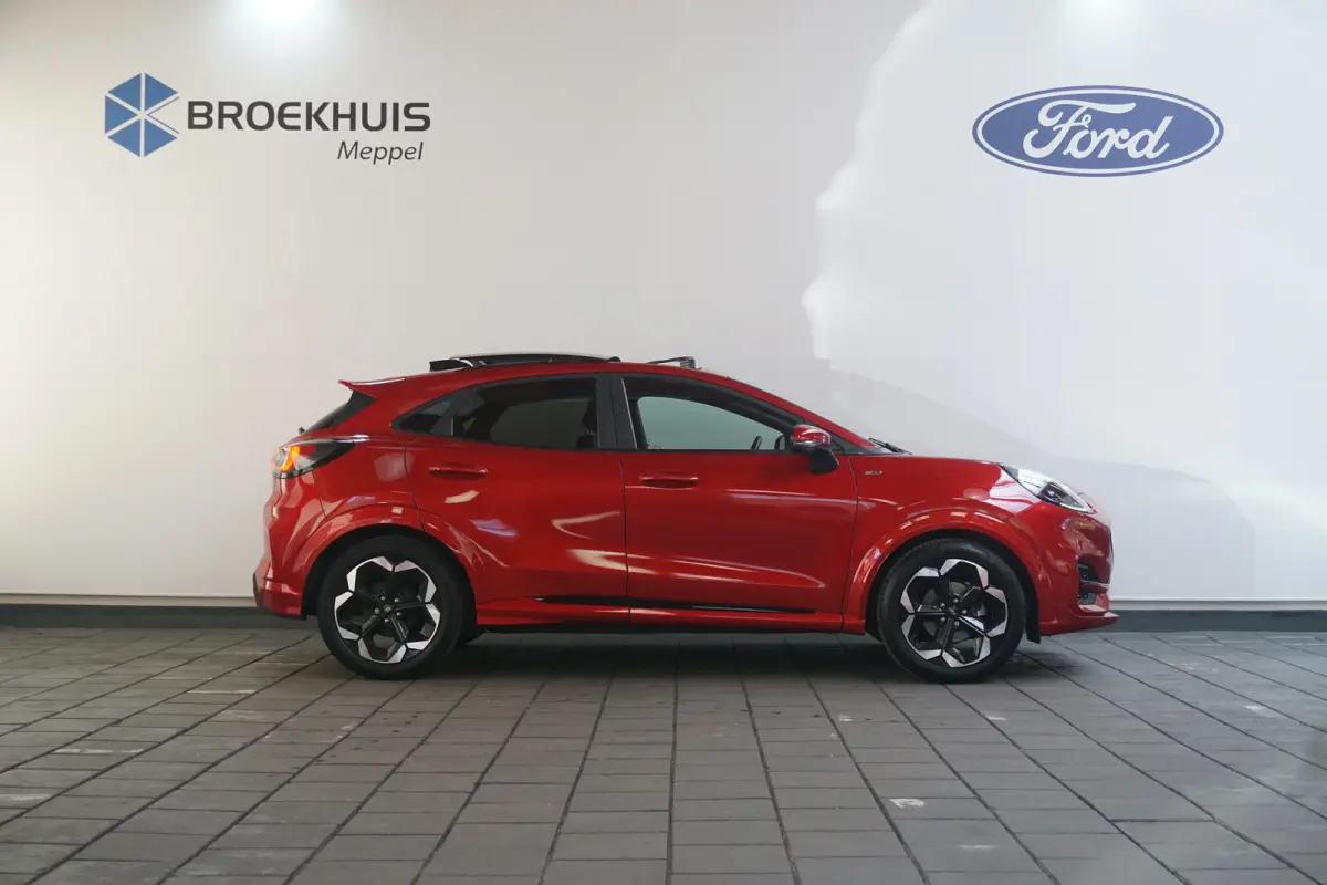 1.0 EcoBoost ST-Line X | Achteruitrijcamera | Audio installatie premium | Cruise control adaptief