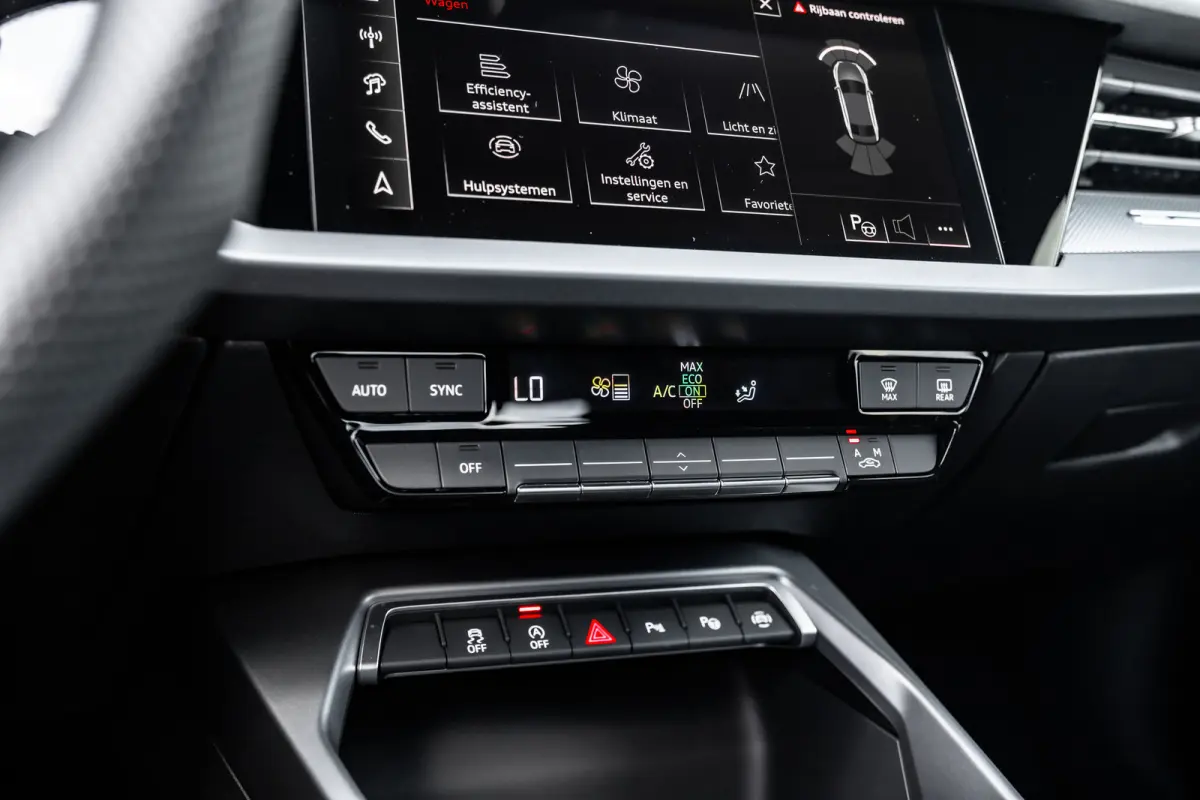 30 TFSI S edition | Apple Carplay/Android Auto|telefoonintegratie premium | Extra getint glas | LED achterlichten