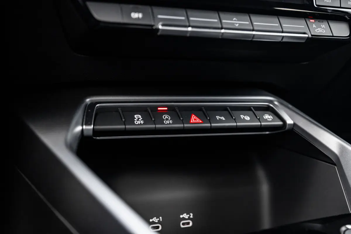 30 TFSI S edition | Apple Carplay/Android Auto|telefoonintegratie premium | Extra getint glas | LED achterlichten