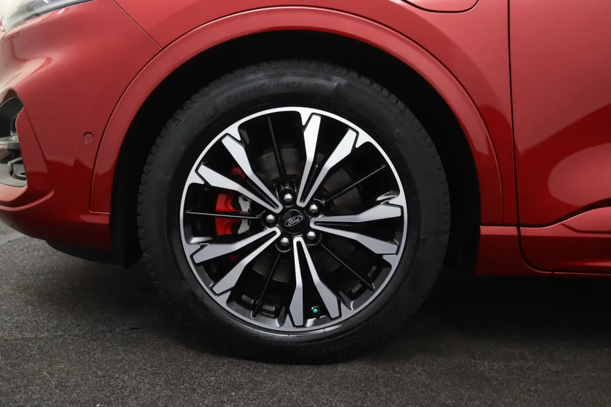 2.5 PHEV ST-Line X | Trekhaak | Winterpack | Adaptive LED | BLIS | Adaptive Cruise | Head-Up | B&O |